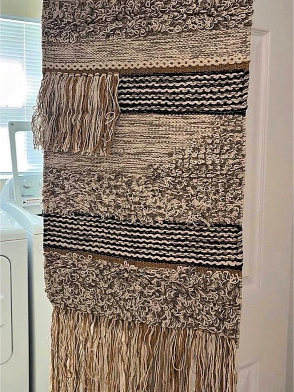 nuLOOM HMW103 Brown Cotton Woven Wall Hanging